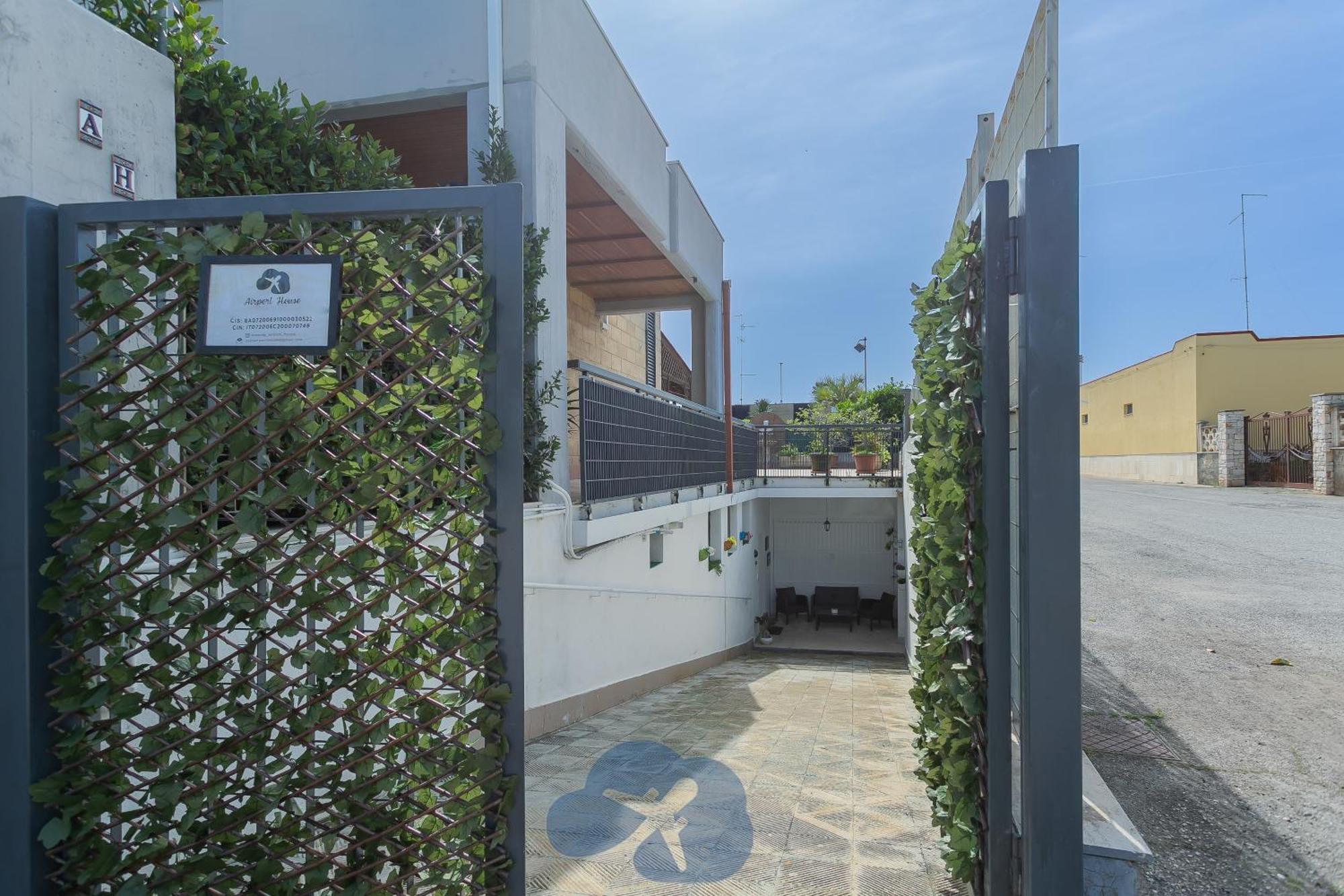 Airport House Bari Exterior foto